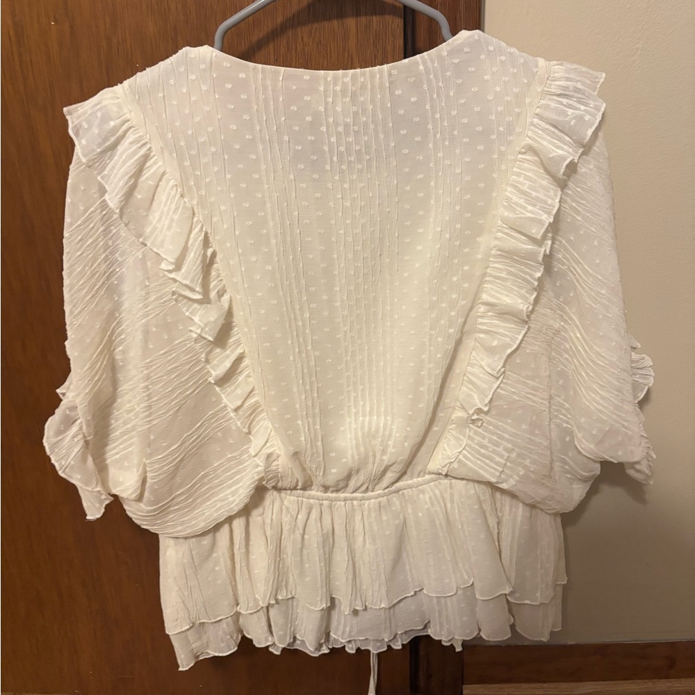 Express Women's Cream Ruffle Blouse - Picture 2 of 4